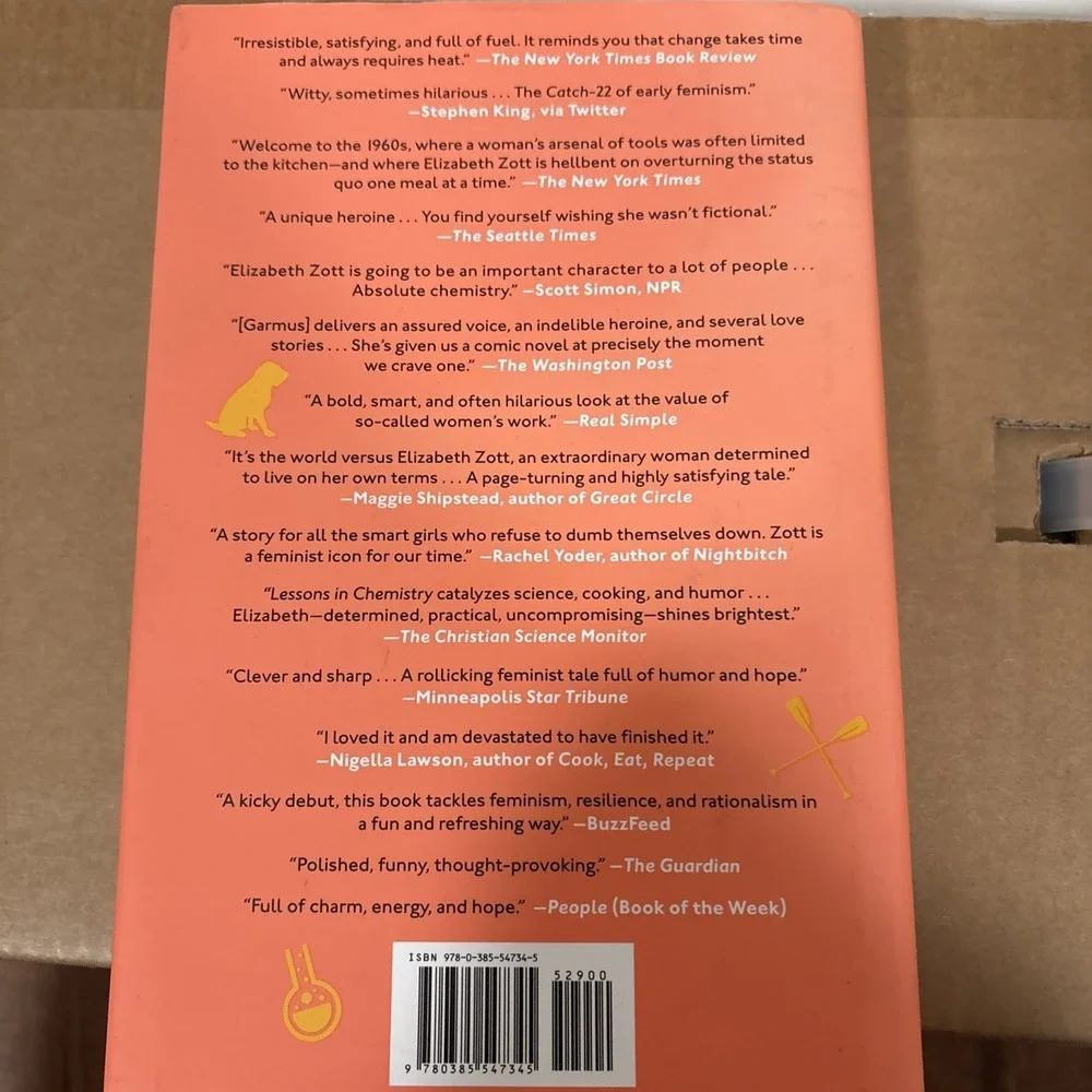 Lessons in Chemistry: Novel Hardcover Bonnie Garmus